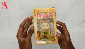 Pajangan Kucing Hoki Koin Emas Baterai Hiasan Patung Kucing Pemanggil Rejeki Lucky Cat Maneki Neko