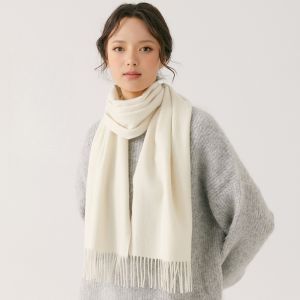 Khăn Quàng Tạo Không Khí Ấm Áp