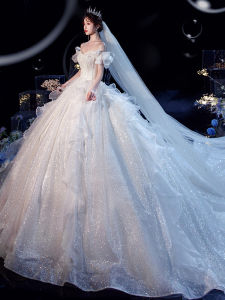 French Style Wedding Dress Elegant Heavy Tailed Gown High Quality Lace Material One Shoulder Design for Brides Short And Luxury