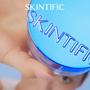 SKINTIFIC Invisiblur All Day Loose Powder || Bedak Tabur