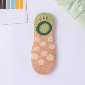 Womens Summer Thin Silicone Non Slip Tight Pure Cotton Socks Shallow Mouth Invisible Ins Trendy Cute Flower Socks