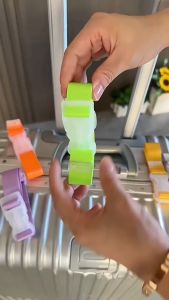 Mall Mainan Indonesia: Strap Gantungan Koper Adjustable Travel Set