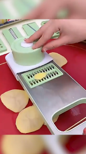 Multi Grater parutan buah dan sayur multifungsi / Avograto Multi Grater DZ