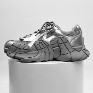 รองเท้ากีฬากลางแจ้งผู้ชาย สีดำ Knight Retro Big Head ก้นหนา อินเทรนด์ รองเท้า ผู้หญิง รองเท้าปีนเขาคู่