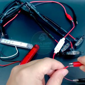 [Bộ điều khiển đèn LED nháy flash] [12V / 24V]