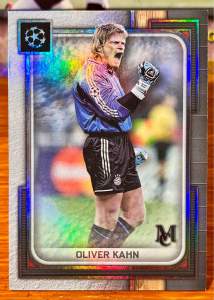 OLIVER KAHN ไททัน ⚽️ บาเยิร์น มิวนิค 🧤 การ์ดสะสมฟุตบอล UCL ⚽️ Topps Museum Collection 🇩🇪 Bayern Munchen ⚽️ เสือใต้ 🇩🇪⚽️ ตำนานผู้รักษาประตูเยอรมัน ⚽️