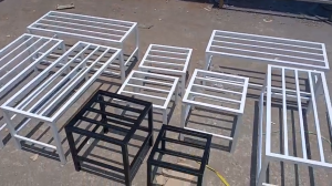 Kệ sắt Dài 100cm Rộng 25cm Cao (60-70-80)cm  thép 20x20mm 2 nan 3 giằng - Giá đỡ chậu cây