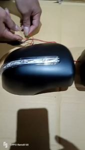 Cover Spion Model Lampu Calya / Sigra Type X/M 2016 - 2022  Lampu(Harga Sepasang) Carbon Hitam Chrome