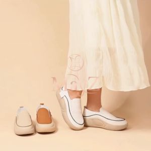 MAYZ Aruna Sepatu Casual Jalan Wanita Sneakers Trendy Slip on Perempuan [ 0290 ]