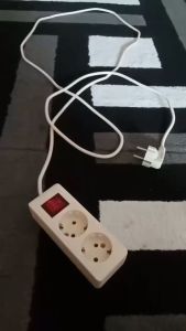 Mikotek Terminal Stop Kontak + Kabel + Saklar 2 3 4 5 Lubang 3 5 Meter Tembaga Kuningan Kabel Roll