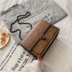 Fashionable Retro Chain Link Womens Shoulder Bag Versatile Small Square Bag Casual Crossbody Bag Soft PU Leather Zipper Closure