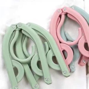 Folding Hanger Portable Travel Foldable Plastic Hanger Non-slip Hanger Wardrobe Clothes Drying Rack