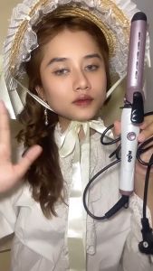 Wigo W858IR Curling Iron – Catokan Rambut Stylish 49W Styling Mudah Seperti di Salon