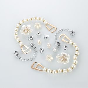 16PCS Shoe Charm DIY Rhinestone White Flower Pearl Chain Shoe Decoration Buckle for Hole Shoes Accessories Festival Party Gifts