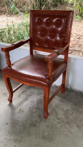 เก้าอี้หลุยส์ เก้าอี้แกะสลัก ไม้สักทอง เก้าอี้ประธาน เก้าอี้รับรอง เก้าอี้ไม้สัก เก้าอี้รับแขก  เก้าอี้ท้าวแขน