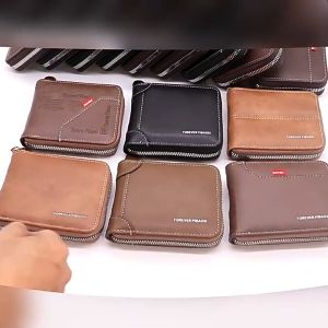 กระเป๋าสตางค์ผู้ชาย กระเป๋าสตางค์หนัง PU แบบคลาสสิก ความจุขนาดใหญ่ กระเป๋าสตางค์แบบมีซิป ใส่บัตรได้หลายใบ กระเป๋าสตางค์แฟชั่น กระเป๋าใส่เงิน Mens Wallets Classic PU Leather Wallet Large Capacity Casual Zip Multi-Card Holder Purse Fashion Money Bag