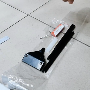 ม้ขูดตะไคร่ ที่ขูดตะไคร่น้ำ Algae Scraper ยาว 42cm 62cm มีใบมีดแถมฟรี 2ใบ สำหรับขูดตะไคร่น้ำเกาะกระจกตู้ปลา