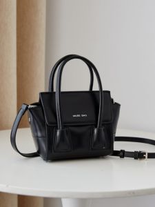 Stylish Versatile Commuter Bag 2025 Spring Summer New Tote Bag Simple Fashion Single Shoulder Handbag Soft Leather Small Bag