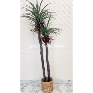 Pohon Artificial Tanaman Hias Pohon Daun Pandan Bali X2 T160 Latex Pohon Dracaena Dragon Tree Cover Eceng Gondok Hiasan Dekorasi Rumah Cafe Kantor