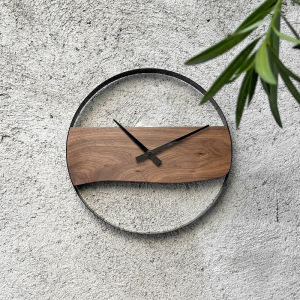 นาฬิกาตั้งโต๊ะแบบไม้แท้ รูปต้นอบเชย นาฬิกาติดผนังแบบเงียบๆ สไตล์ญี่ปุ่น ตกแต่งห้องนั่งเล่น กลไกโซล่าเซลล์ วัสดุกระจก