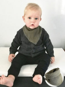 SHENGFEILA | Spit-up Prevention Cotton Muslin Triangular Bib