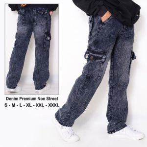 Celana Panjang Jeans Model Cargo Reguler Underline
