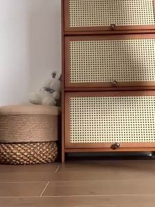 Giày Lười Xỏ Chân Cổ Điển Giày Một Lớp Đế Bằng Gót Thô Cho Nữ Giày Da Nhỏ Phong Cách Anh Giày Lười