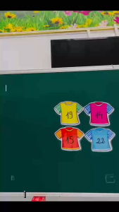 👕 COMBO 4 ÁO ÉP PLATIC có kèm nam châm – HỌC TOÁN - VIẾT TỪ... ( ĐỒ DÙNG DẠY HỌC MIKI )
