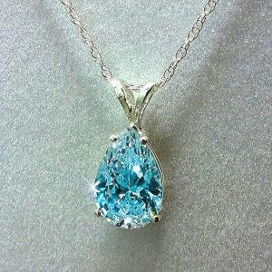Huitan Water Drop Cubic Zirconia Crystal Womens Necklace Simple and Elegant Female Accessories Gift Wedding Jewelry 2021 Trendy