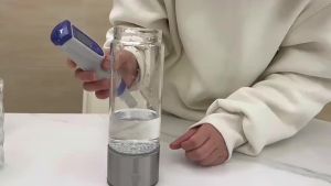 เครื่องกำเนิดขวดน้ำไฮโดรเจนไฮโดรเจนที่อุดมไปด้วยสุขภาพถ้วยอัลคาไลน์ Ionizer USB ชาร์จแบบพกพาไฮโดรเจนน้ำ Ionizer