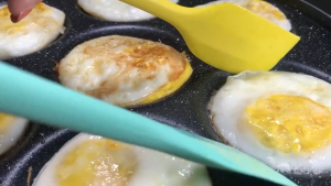Non-stick Commercial Egg Frying Pan Household Kitchen Cookware 7 Holes Frying Pan Non Stick Fried Eggs Cooking Pan