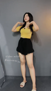 Hotpants Remple Crinkle Celana Pendek Wanita Korean Style Terbaru Celana Hotpants Pendek Bahan Crinkle