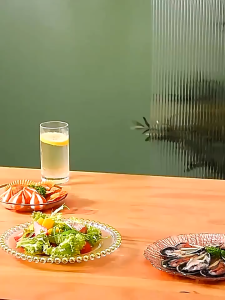 หม้อกะทะไฟฟ้า กะทะไฟฟ้า กะทะไฟฟ้าเอนก หม้อทรงกระทะ หม้อไฟฟ้าอเนกประสงค์ All-in-one ผัด อุ่น ตุ๋น ต้ม เหมาะสำหรับ 3-4คน ไม่ติดหม้อ ความจฺ 4 ลิตร มีด้ามจับไม่ต้องกลัวร้อน