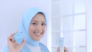 Wardah Lightening Matte Powder - Makeup Wardah Bedak Tabur Lightening Loose Powder