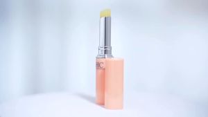 DHC Lip Cream Japan Olive Lip Care Cream Balm Moisturizing And Anti-chapped 1.5g