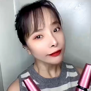 SMALL CORN มาสคาร่า มาสคาร่าขนาดเล็ก กันน้ำ ติดทนนาน ไม่เลอะ ไม่เปื้อน และบางเป็นธรรมชาติ 9ml