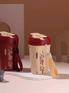 Blue Cat Red and white color scheme SUS304 food-grade beverage cup 520ml/620ml double-walled design keeps drinks hot or cold portable cup coffee maker thermos stainless steel straw thermos stylish insulated water bottle.