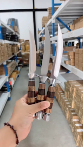 มีดหั่นสเต็ก และ มีดแล่เนื้อ เลาะกระดูก มีดพก มีดเดินป่า มาพร้อมซองใส่ และ มีดอเนกประสงค์