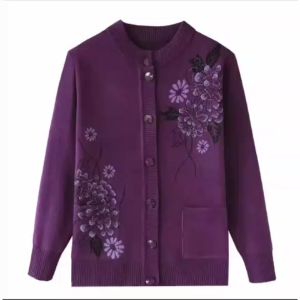 เสื้อกันหนาวคนแก่(ผู้หญิง)** สายแว่นกัน 34-42 นิ้น เสื้อไหมพรม พิมพ์ลาย กระชับดูดีและแพง สร้างความสวยคมบาง