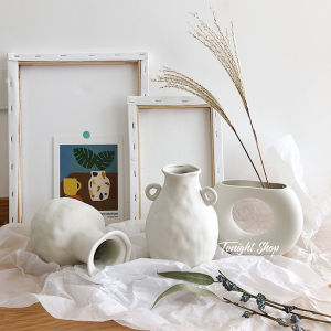 Nordic Minimalist White Semi-Circular Ceramic Vase for Home Decor Coffee Shop Decoration Photography Props Modern Style Tabletop Flower Pot