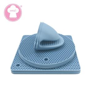 Honeycomb Design Silicon Tableware Mat and Grip Pads Set