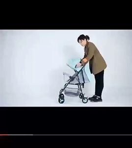 Beige รถเข็นเด็ก รถเด็ก รถเข็นเด็กพกพา พับได้ รถเข็น 4 ล้อ ล้อมีเบรค มีพนักพิง มีโช๊ค น่ารัก