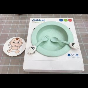 Đĩa kèm thìa dĩa Children lúa mạch không chứa BPA an toàn cho Bé