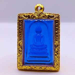 K247 พระสมเด็จ พิมพ์ใหญ่ วัดระฆัง เนื้อแก้ว สีน้ำเงิน ขนาด 3.5X4.5 ซม. สมเด็จพุฒจารโต เลี่ยม กรอบพระ ทองไมครอน