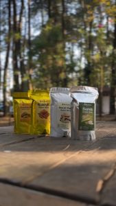 Kunyit Bubuk Asli Herbal Murni Jamu Tanpa Campuran Melati Noni Original 200 G