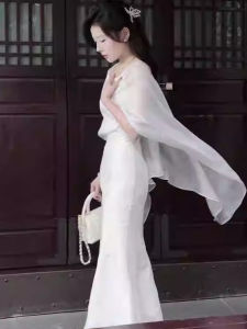 New Chinese Style Summer Womens Ice Silk Sun Protection Clothing Gentle Wind Shawl Irregular Top Thin Outerwear