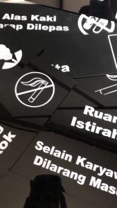 SIGN BOARD AKRILIK PAPAN PETUNJUK LENGKAP - SIGN BOARD - TOILET KASIR JAGALAH KEBERSIHAN MUSHOLA - MURAH BERKUALITAS - SB2