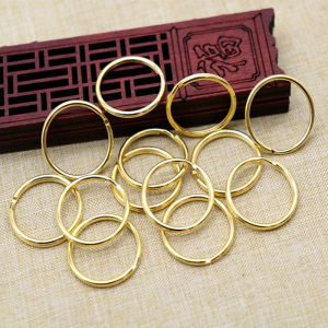 หัวเข็มขัดโลหะ DIY ทำมือ วงกลม หัวเข็มขัดโลหะสีทอง อุปกรณ์ตกแต่งเครื่องประดับแฟชั่นใหม่สดๆ อุปกรณ์อื่นๆ