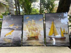 Tranh treo tường - Tranh Laminate tráng gương Cá Heo và Thuyền Buồm - Bộ 3 tấm