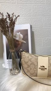 Tas Selempang Wanita Swinger Rantai Bag In Signature Best Seller Wanita Tas Batam Premium